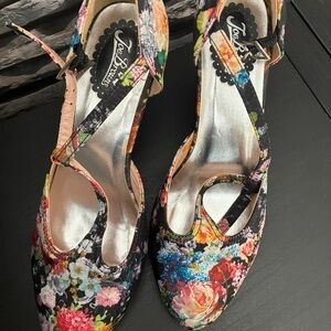Joe Browns Vibrant Floral Heels